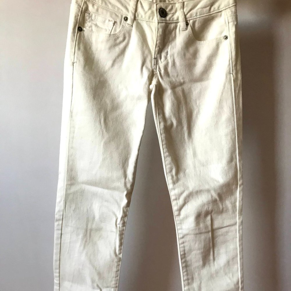 American Eagle Outfitters White Jeans